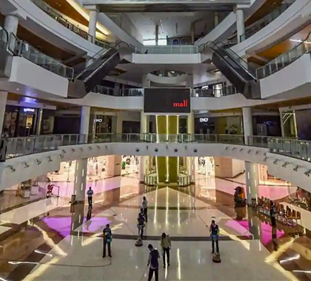 Food Court